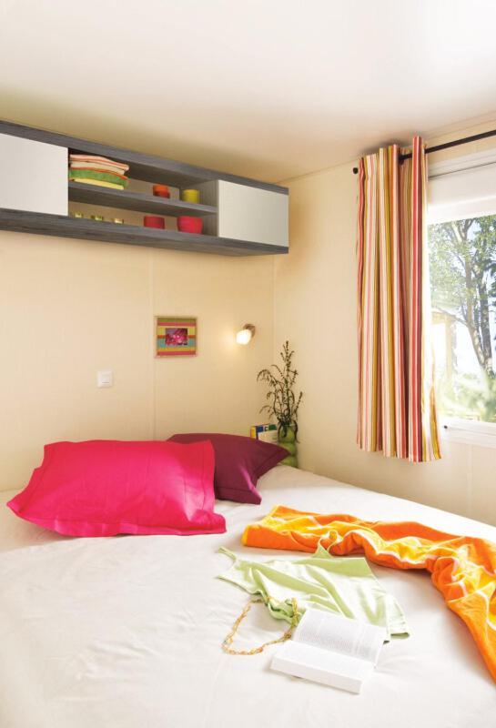 Camping De La Cote Des Legendes Brignogan-Plages Rom bilde